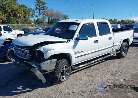 2002 GMC Sierra 2500Hd Sle from USA, damaged, VIN 1GTHK231X2F222039